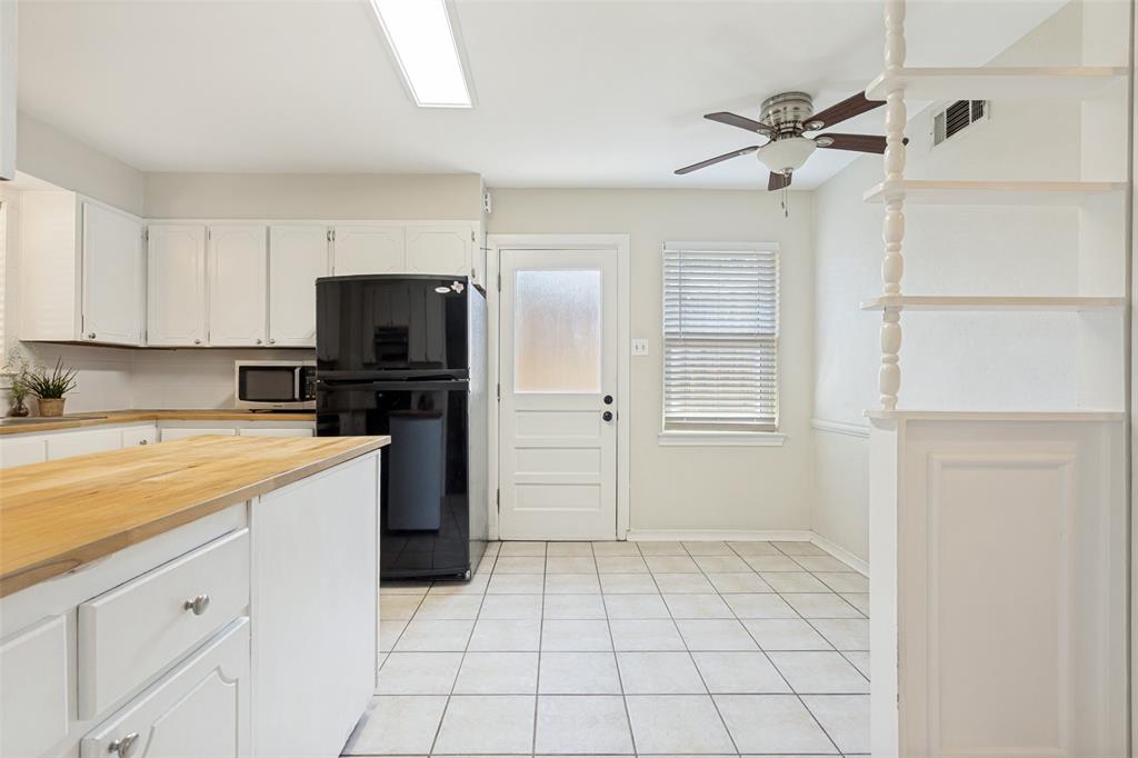 623 West Belt Line Road Richardson, TX 75080 - Photo 6 of 22