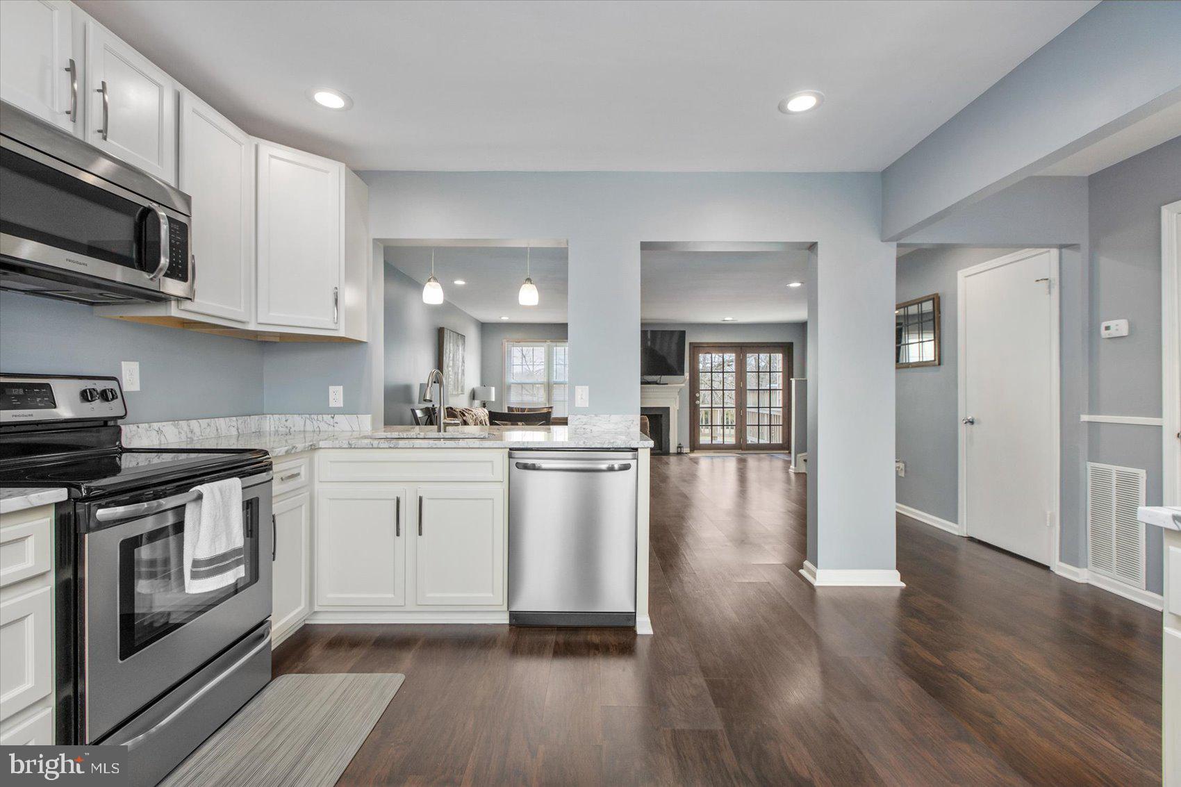 1677 Ridgely Court, Unit 184 Crofton, MD 21114 - Photo 5 of 32 Gallery Image 5