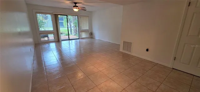 $149,995 | 6124 Peregrine Avenue, Unit D06, Orlando, FL 32819