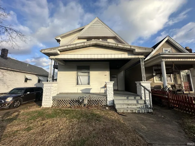 $409,900 | 1217 North 2nd Avenue, Evansville, IN 47710