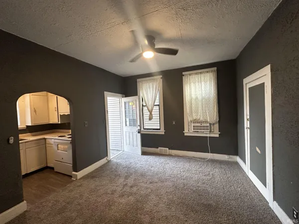 $174,000 | 1217 North 2nd Avenue, Evansville, IN 47710