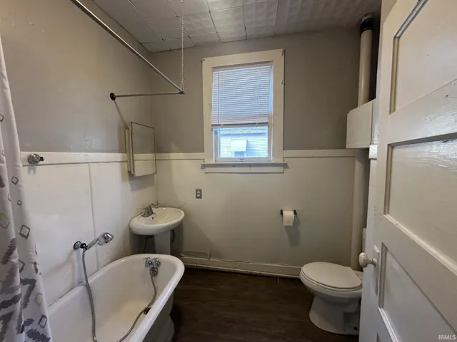 $409,900 | 1217 North 2nd Avenue, Evansville, IN 47710