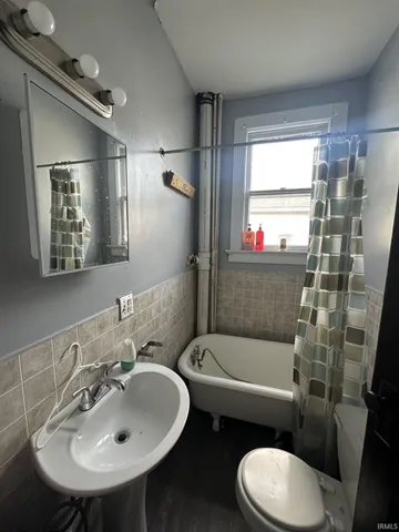 $409,900 | 1217 North 2nd Avenue, Evansville, IN 47710