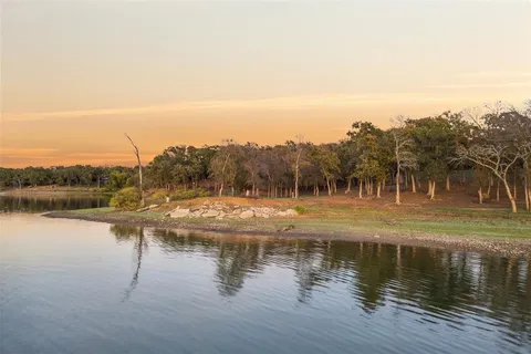 $1,999,000 | 350 West Dickson Lane, Oak Point, TX 75068