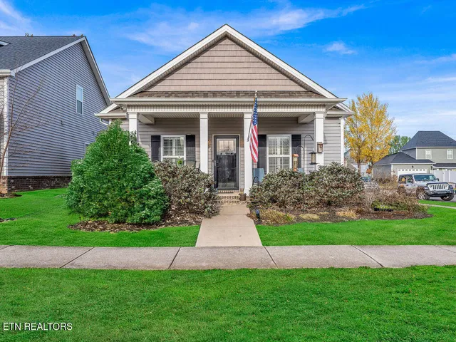 $349,900 | 131 Hardinberry Street, Oak Ridge, TN 37830