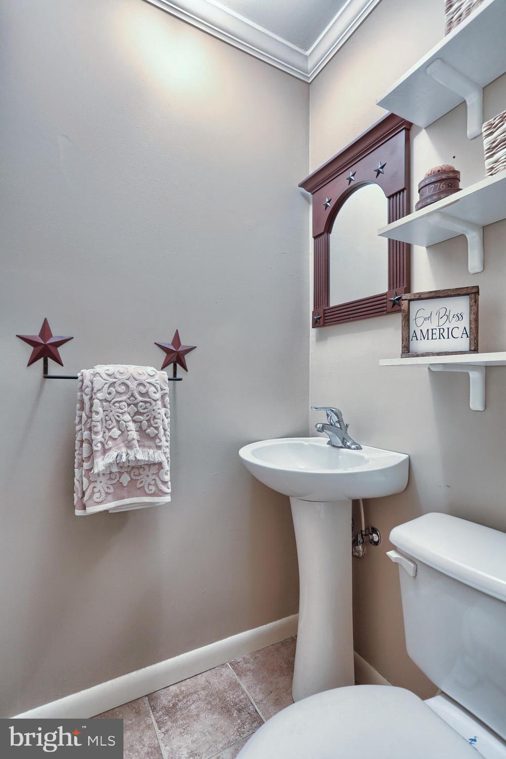 809 Valley Road Enola, PA 17025 - Photo 21 of 36 Gallery Image 21