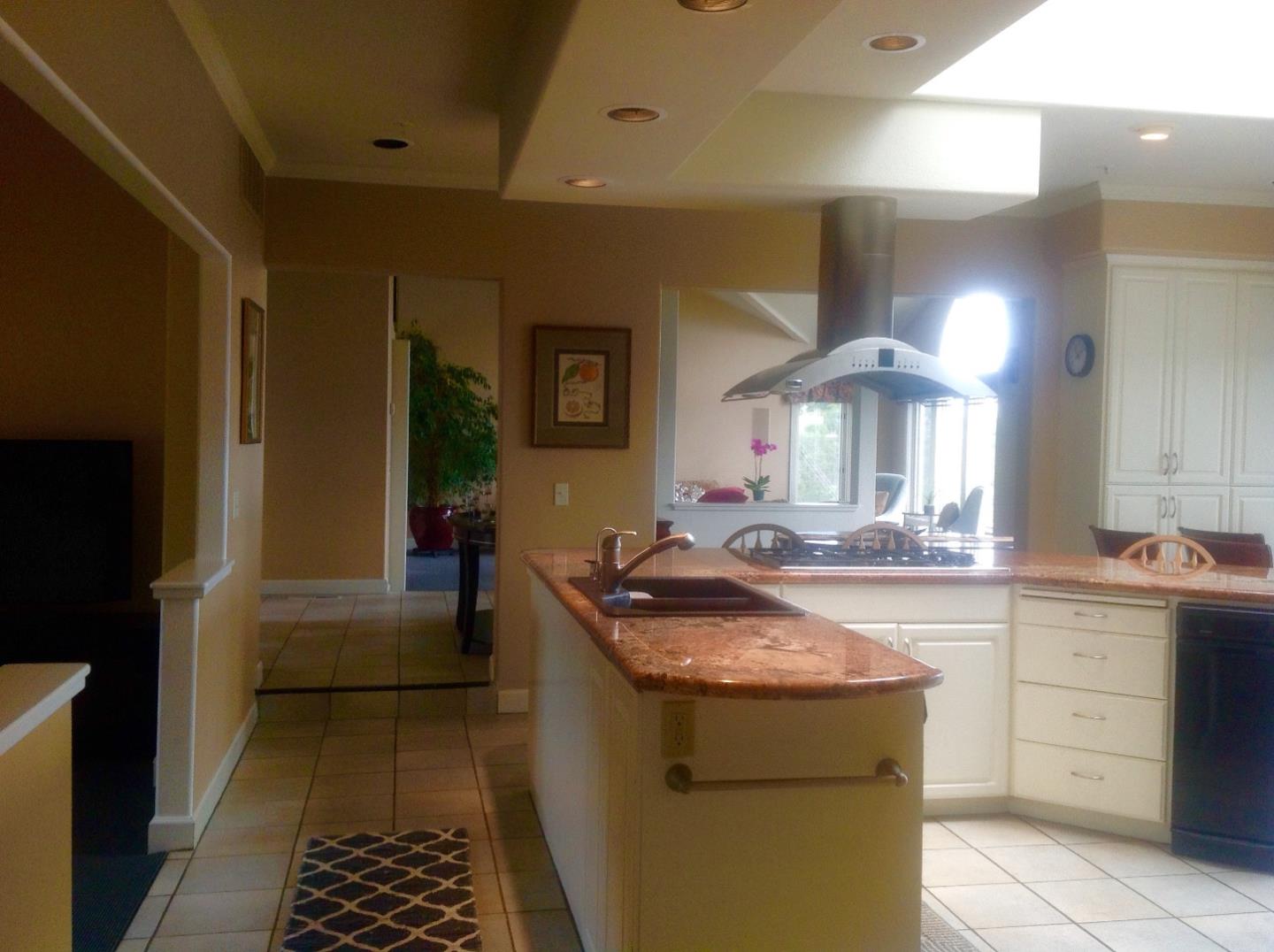 12078 Saddle Road Monterey, CA 93940 - Photo 4 of 13 Gallery Image 4