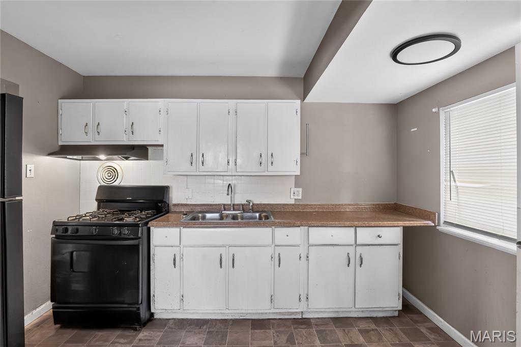 10829 Glen Garry Road St. Louis, MO 63137 - Photo 8 of 23