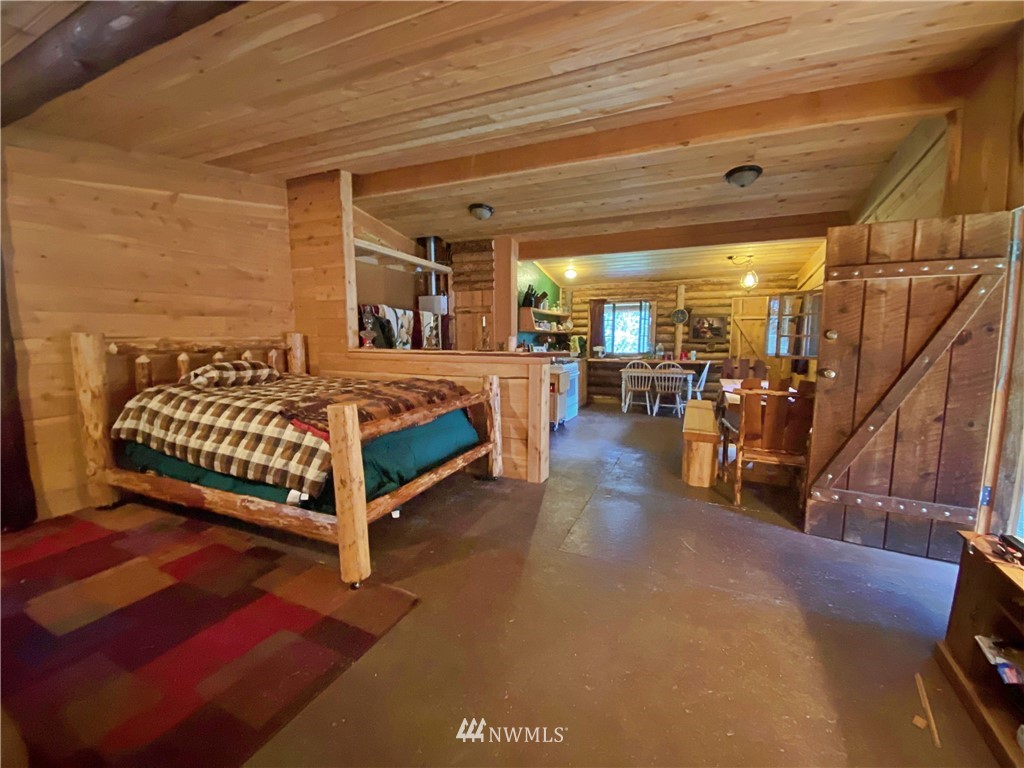 220 Short Road Morton, WA 98356 - Photo 5 of 21 Gallery Image 5