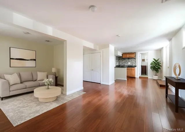 $835,000 | 1320 Mamaroneck Avenue, Mamaroneck, NY 10543