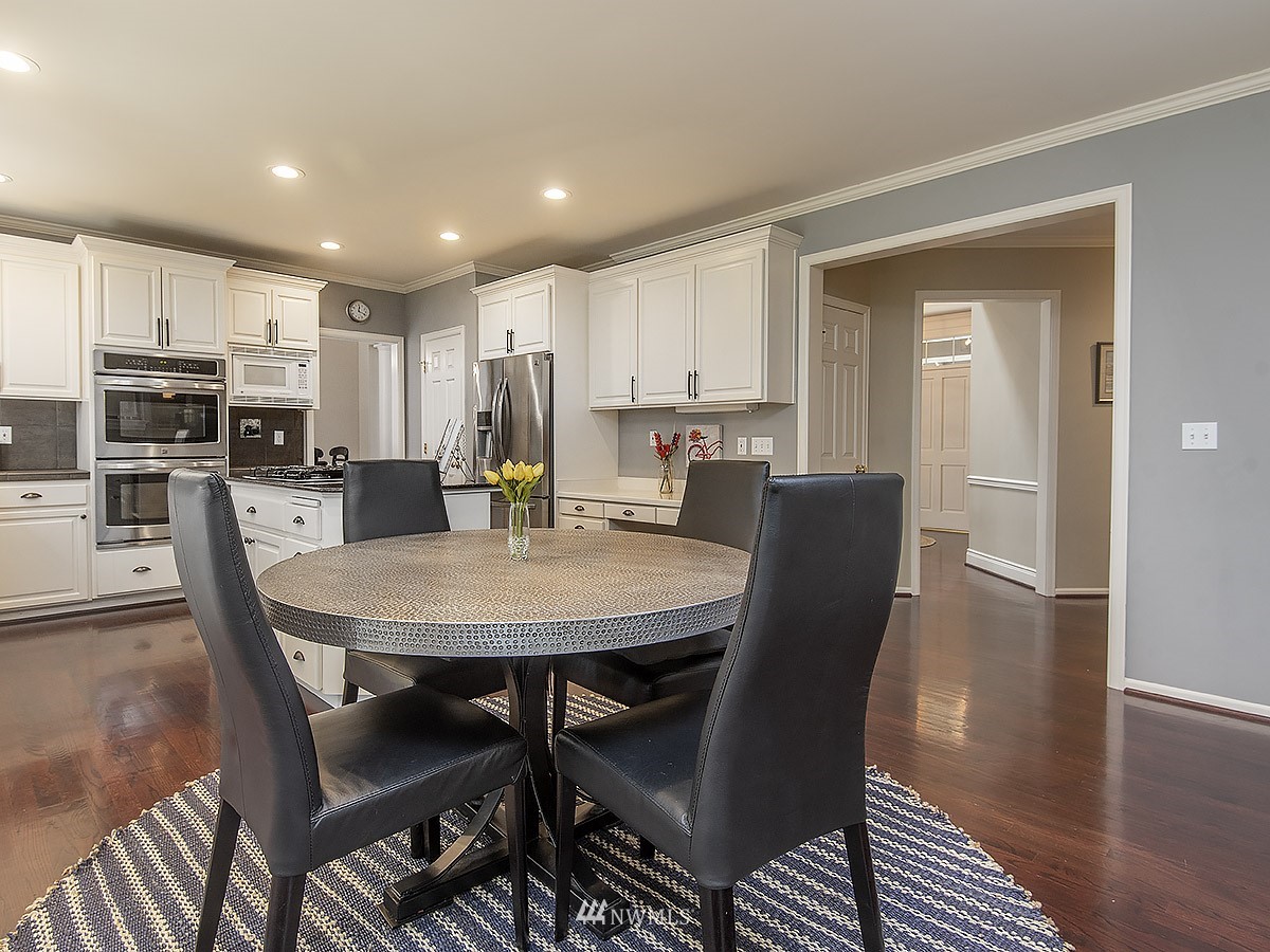 21421 31st Avenue Southeast Bothell, WA 98021 - Photo 17 of 40 Gallery Image 17