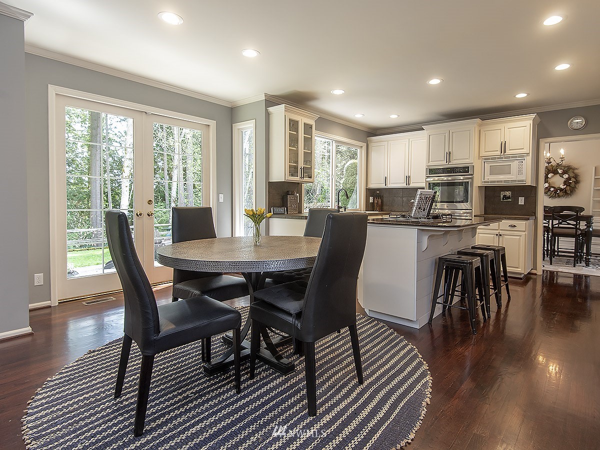 21421 31st Avenue Southeast Bothell, WA 98021 - Photo 18 of 40 Gallery Image 18