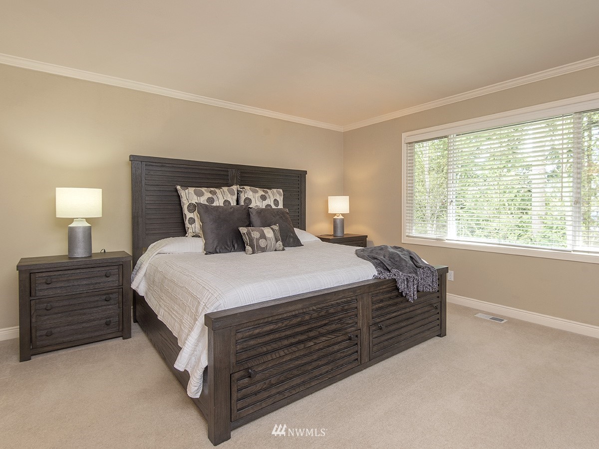 21421 31st Avenue Southeast Bothell, WA 98021 - Photo 24 of 40 Gallery Image 24