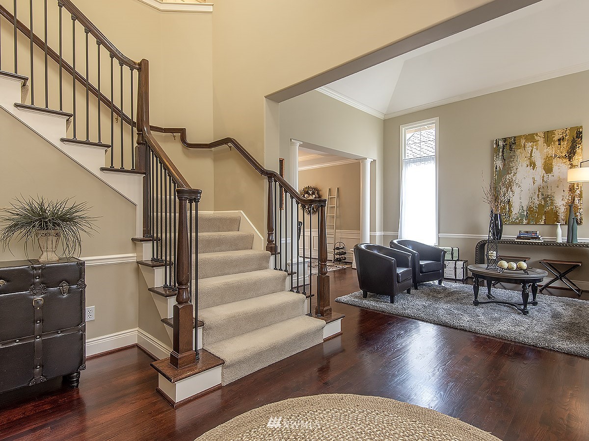 21421 31st Avenue Southeast Bothell, WA 98021 - Photo 5 of 40 Gallery Image 5