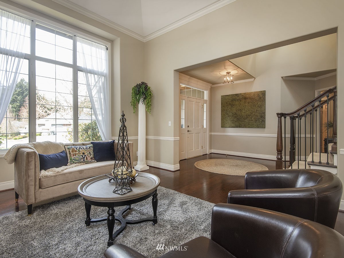 21421 31st Avenue Southeast Bothell, WA 98021 - Photo 6 of 40 Gallery Image 6