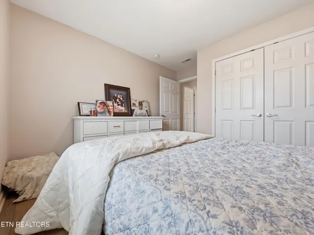 $319,000 | 2125 Bluebonnet Drive, Mascot, TN 37806