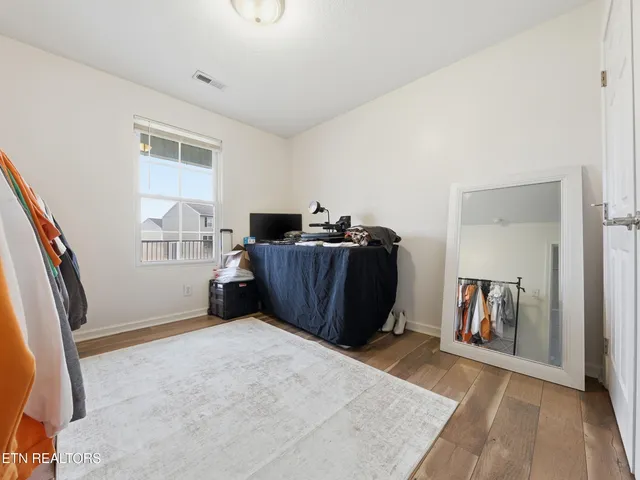 $319,000 | 2125 Bluebonnet Drive, Mascot, TN 37806