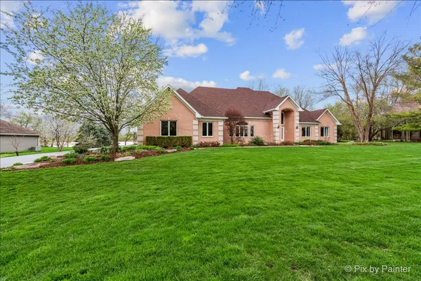 $1,250,000 | 4 Mohawk Drive, South Barrington, IL 60010