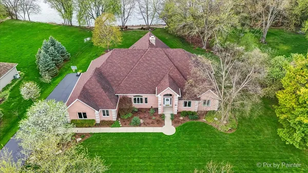 $1,250,000 | 4 Mohawk Drive, South Barrington, IL 60010