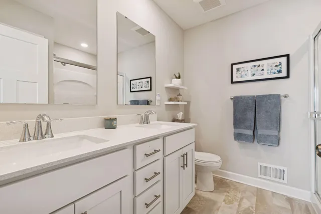 $389,900 | 11042 Yalta Street Northeast, Unit D, Blaine, MN 55449