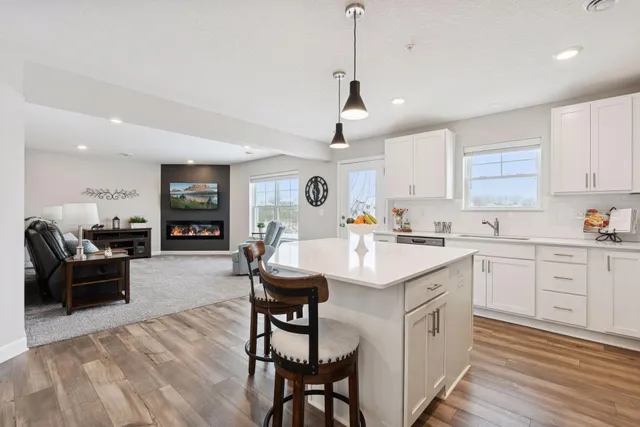 $389,900 | 11042 Yalta Street Northeast, Unit D, Blaine, MN 55449