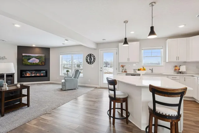 $389,900 | 11042 Yalta Street Northeast, Unit D, Blaine, MN 55449