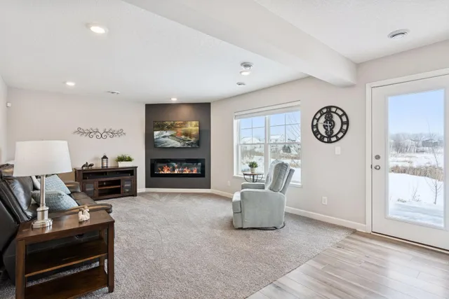 $389,900 | 11042 Yalta Street Northeast, Unit D, Blaine, MN 55449