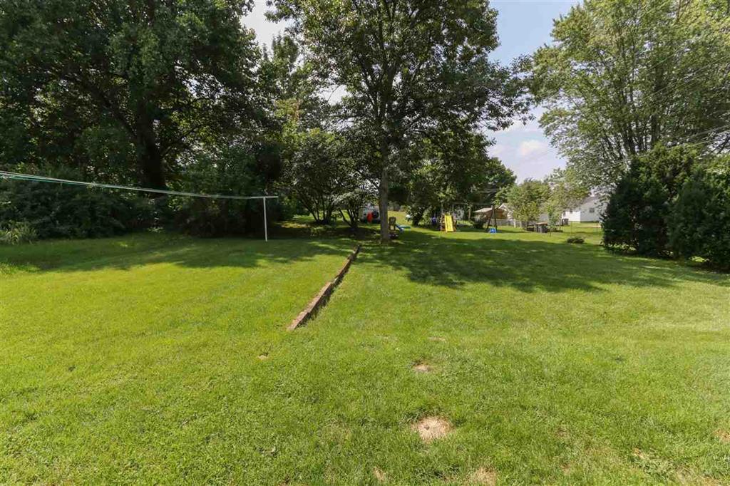 1581 Westgate Road Seymour, IN 47274 - Photo 17 of 18 Gallery Image 17