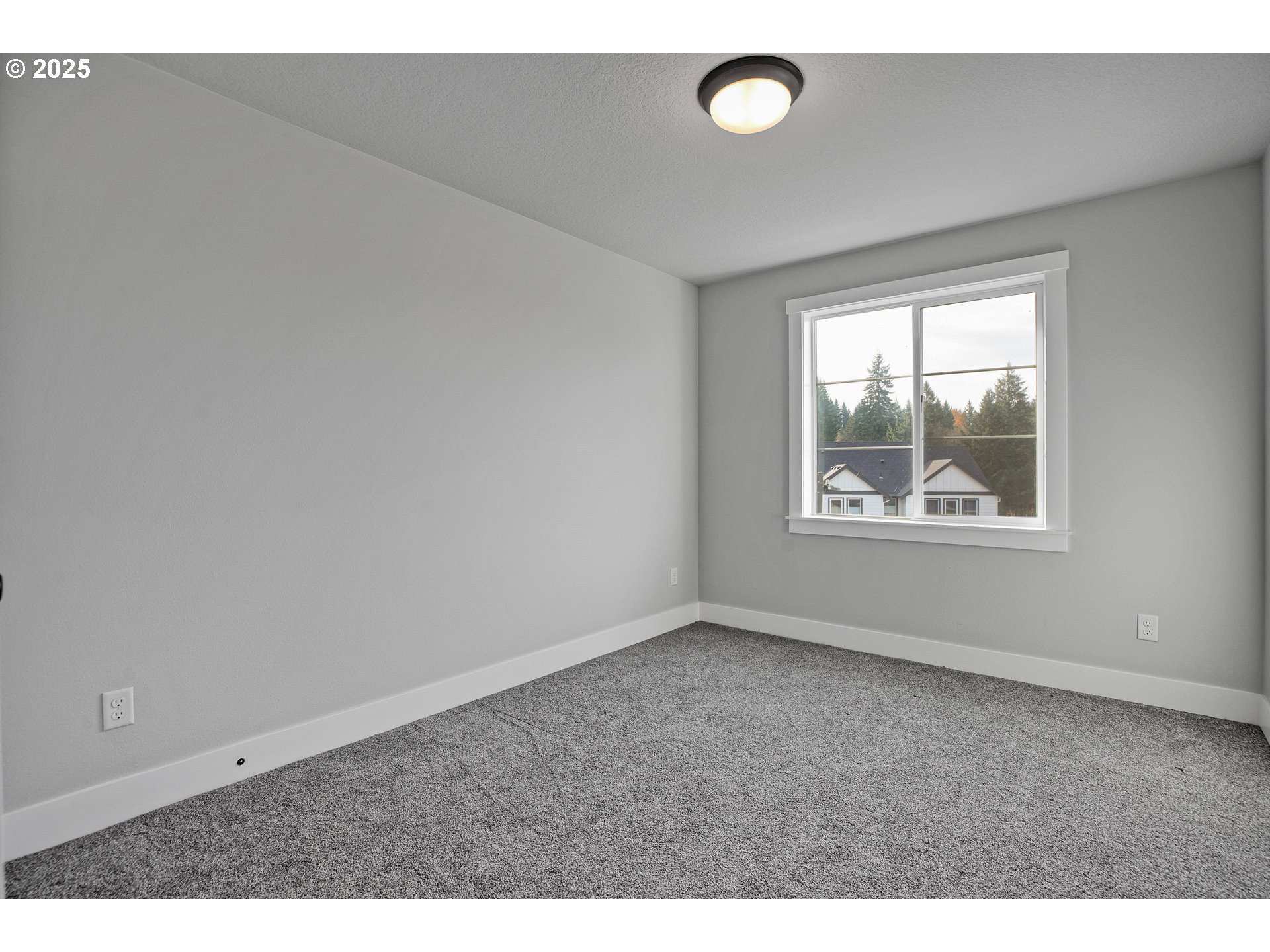 38249 Mulberry Street Sandy, OR 97055 - Photo 28 of 44 an empty room with windows