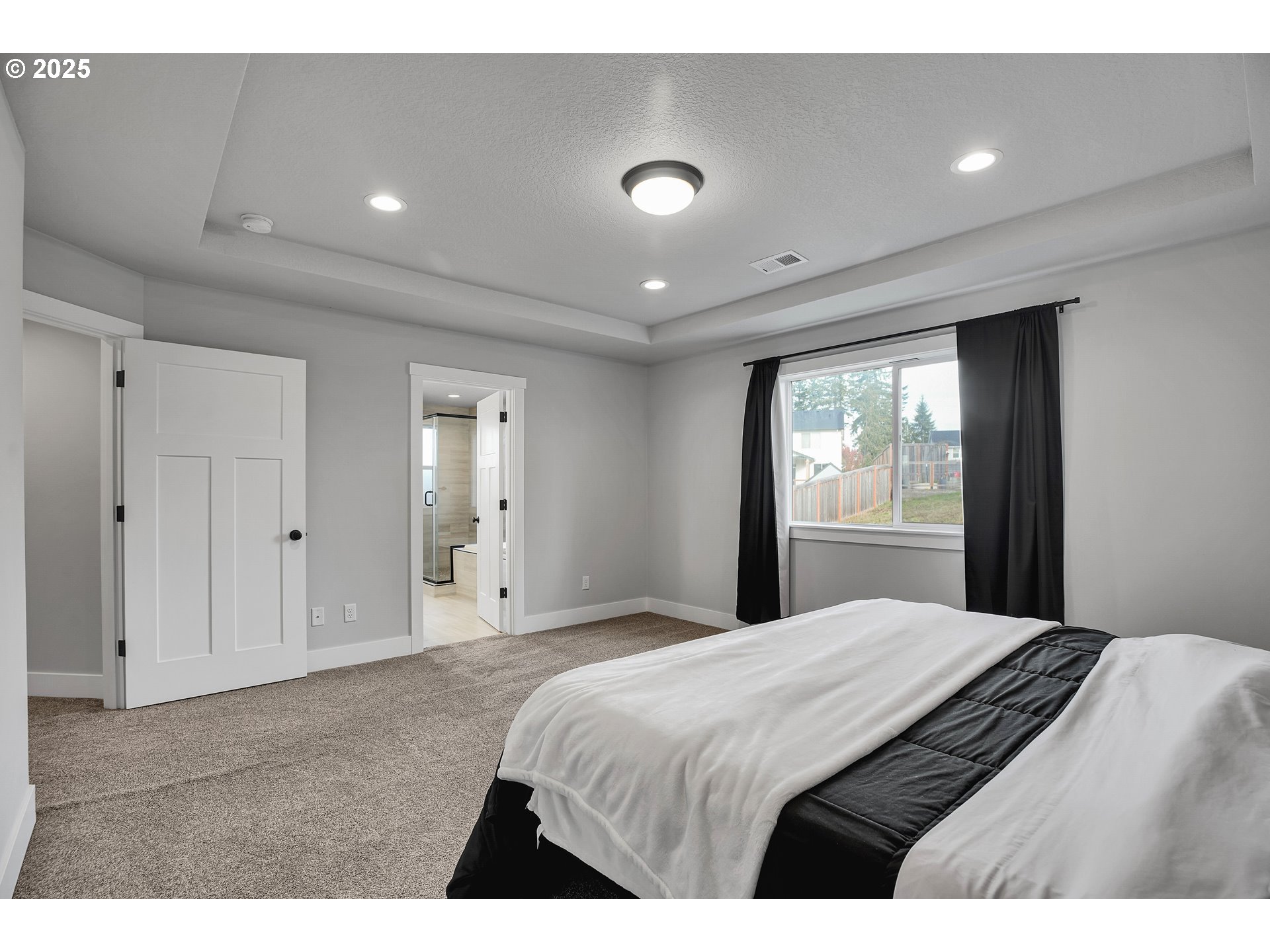 38249 Mulberry Street Sandy, OR 97055 - Photo 35 of 44 a bedroom with a bed and a window