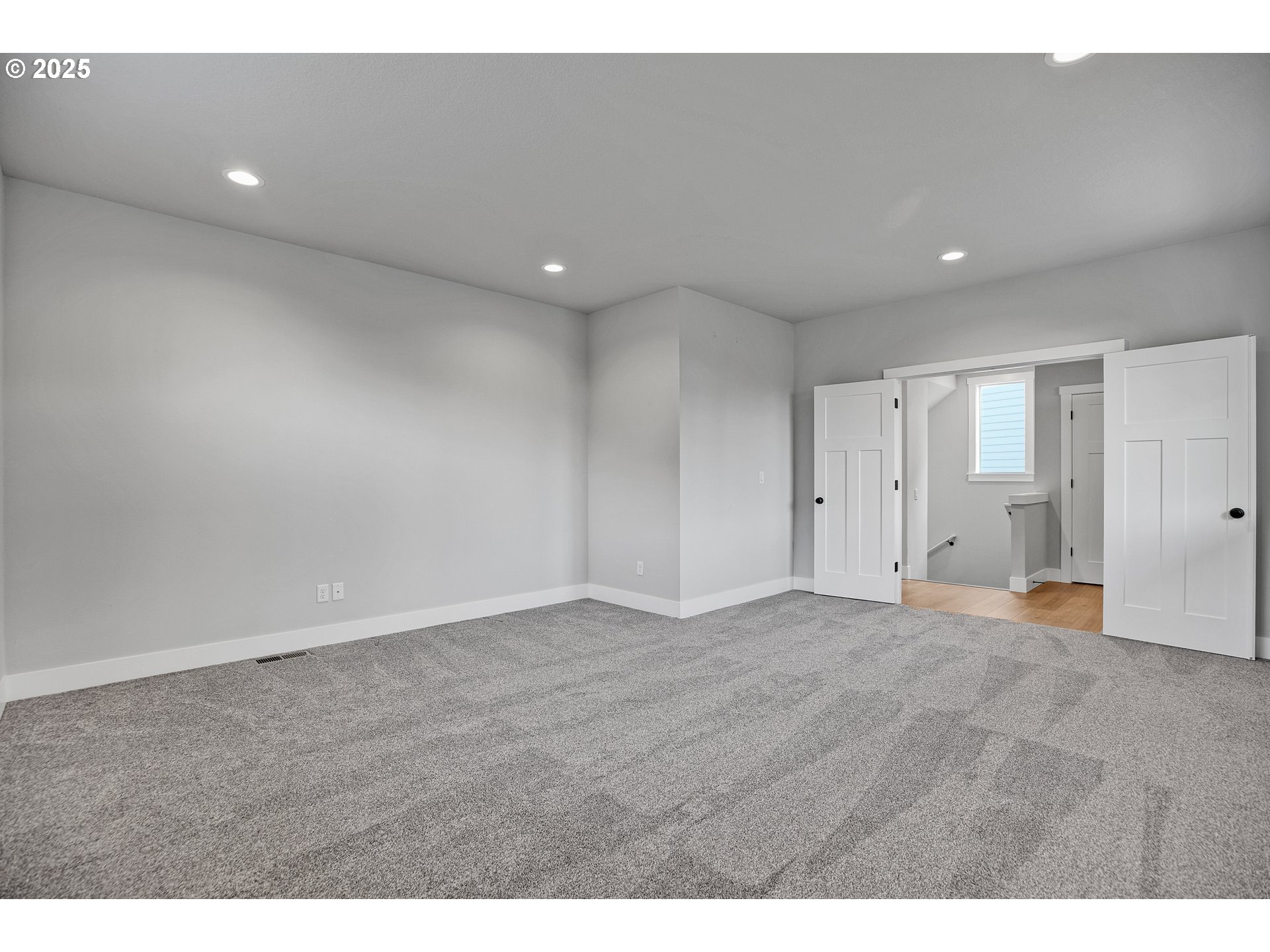 38249 Mulberry Street Sandy, OR 97055 - Photo 6 of 44 a view of an empty room