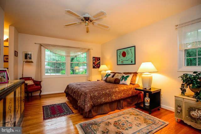 2503 Fowlers Lane Reston, VA 20191 - Photo 22 of 29 Bedroom