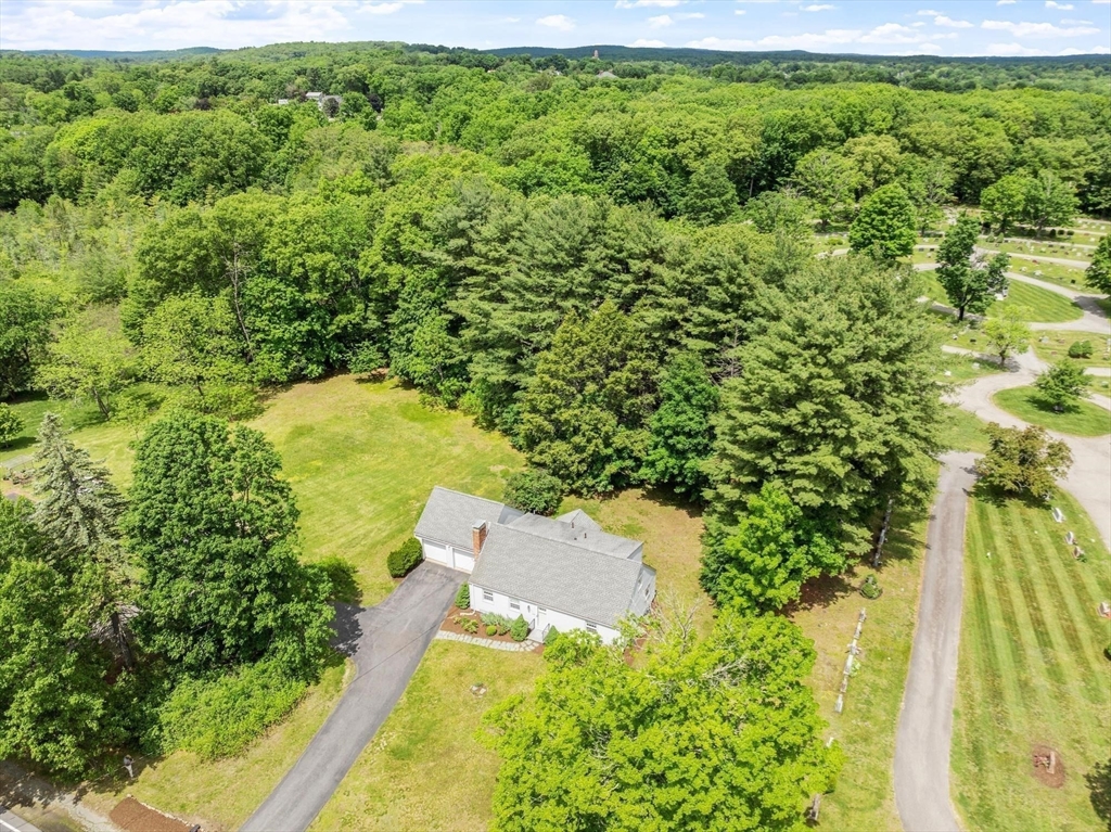 252 Great Road Maynard, MA 01754 - Photo 32 of 41