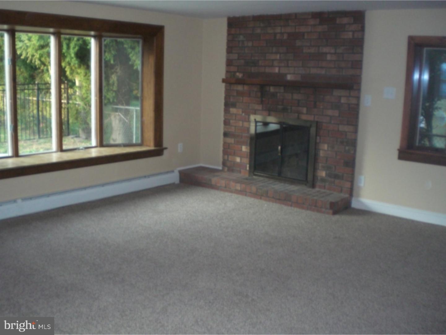 6 Cameron Road Willow Grove, PA 19090 - Photo 11 of 25