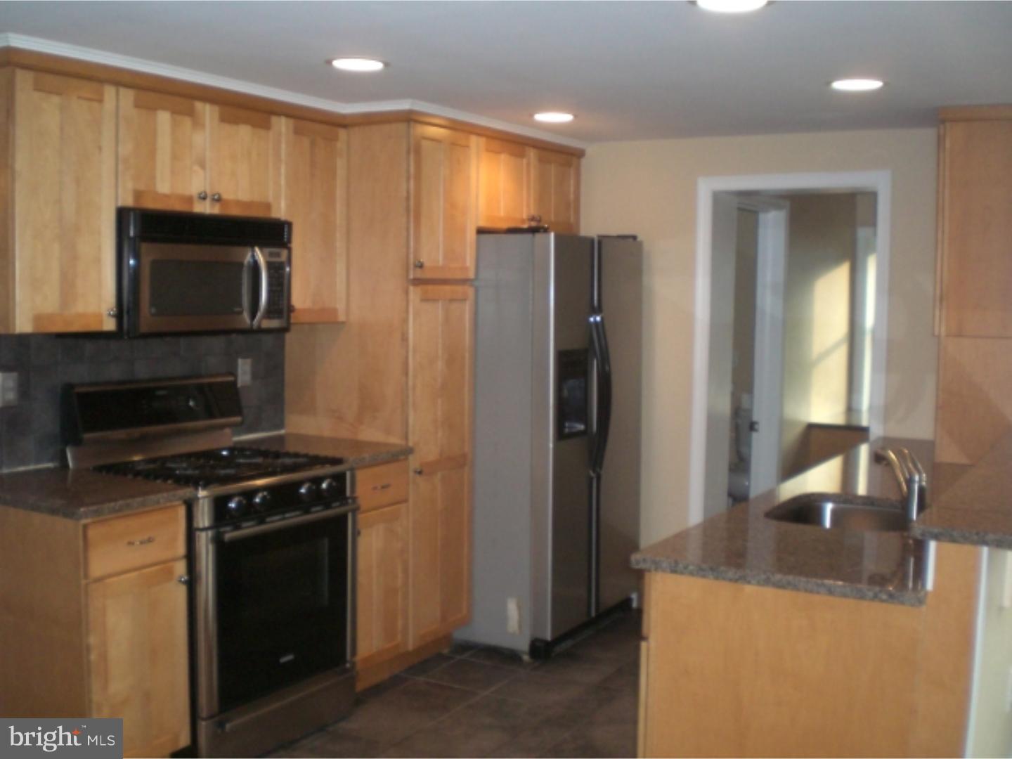 6 Cameron Road Willow Grove, PA 19090 - Photo 7 of 25