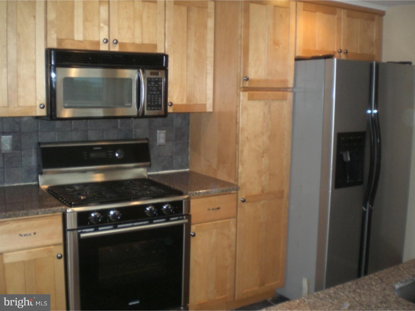 6 Cameron Road Willow Grove, PA 19090 - Photo 8 of 25