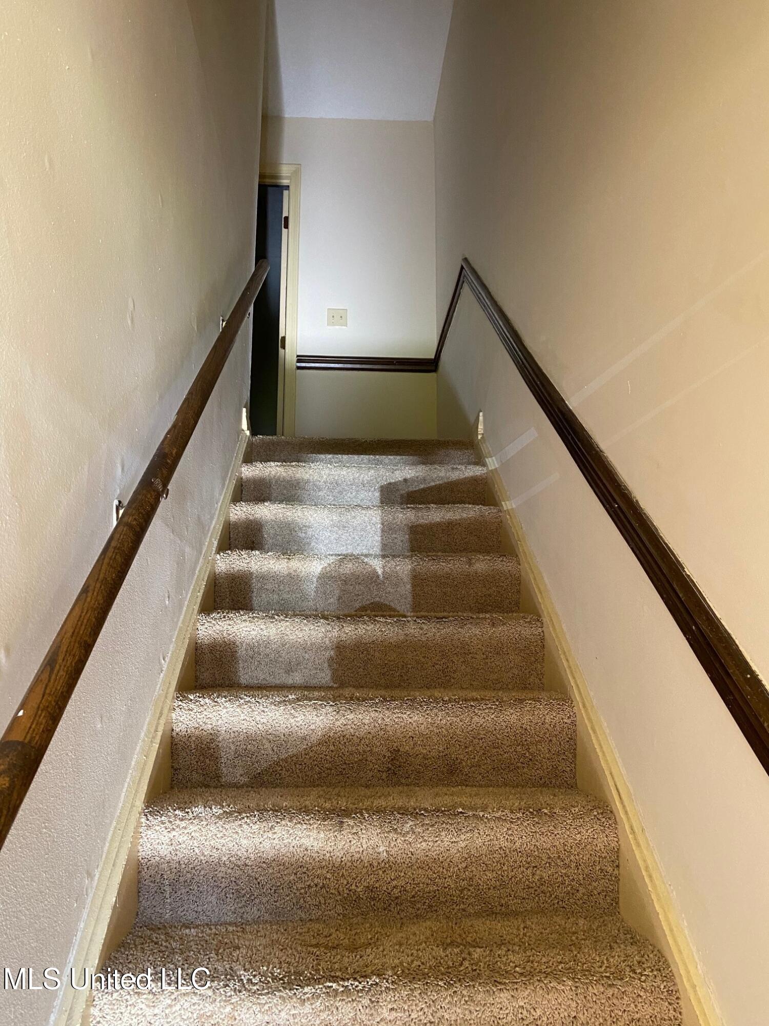 2306 River Oaks Boulevard Jackson, MS 39211 - Photo 7 of 8 original (3)