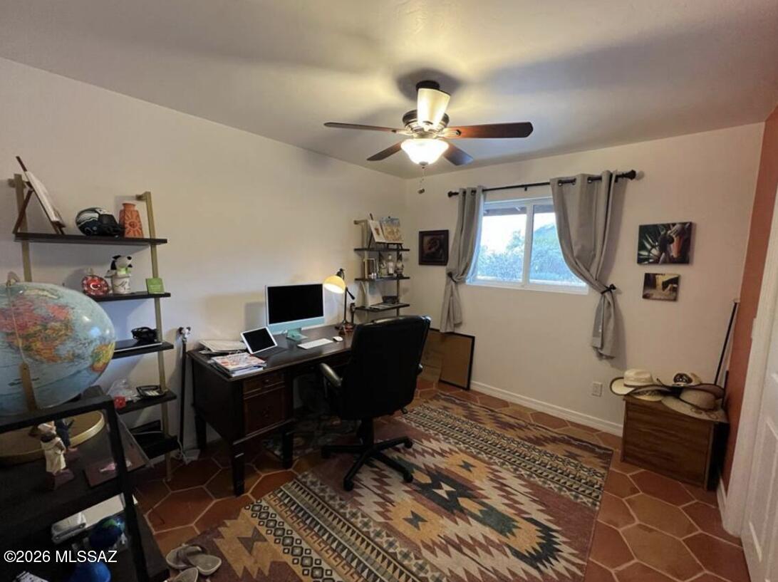 4431 North Swan Road Tucson, AZ 85718 - Photo 11 of 25