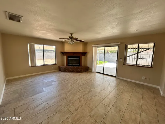 $1,995 | 523 North Los Feliz Drive, Chandler, AZ 85226