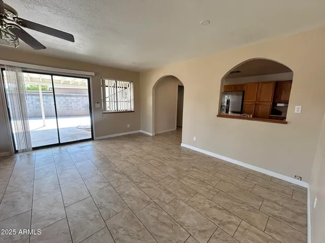 $1,995 | 523 North Los Feliz Drive, Chandler, AZ 85226