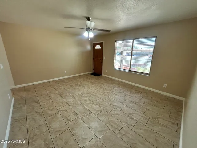 $1,995 | 523 North Los Feliz Drive, Chandler, AZ 85226