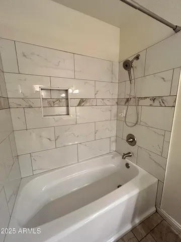 $1,995 | 523 North Los Feliz Drive, Chandler, AZ 85226