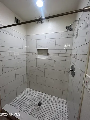 $1,995 | 523 North Los Feliz Drive, Chandler, AZ 85226