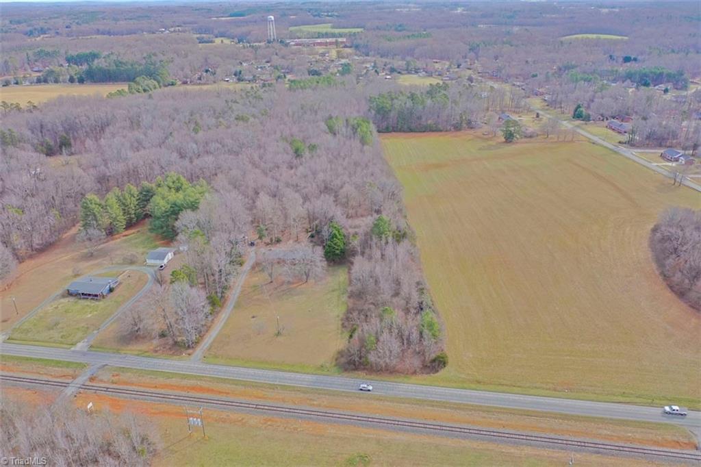 5484 Old 421 Road Liberty, NC 27298 - Photo 4 of 11