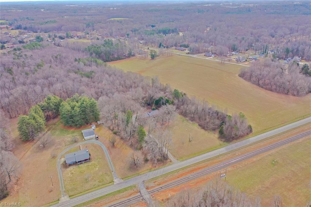 5484 Old 421 Road Liberty, NC 27298 - Photo 6 of 11