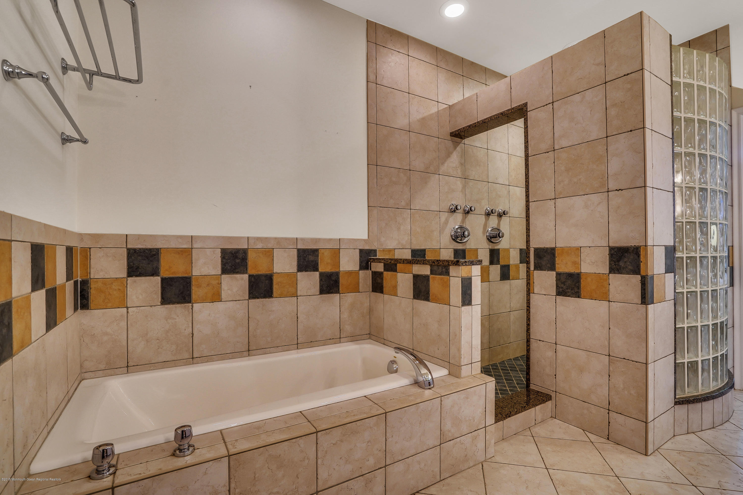 919 Woodview Road Brielle, NJ 08730 - Photo 16 of 39 mjb01026-mjb01030