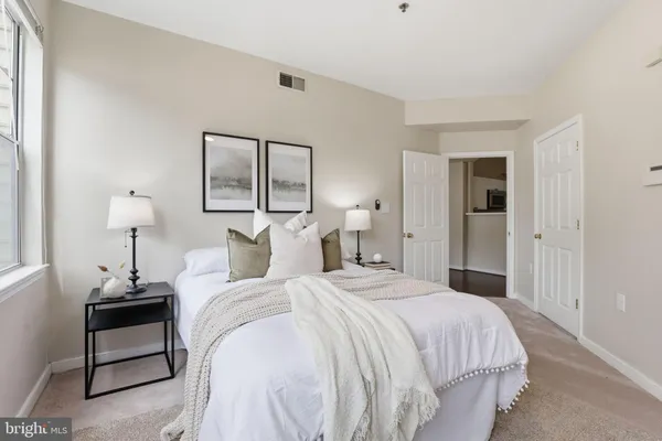 $515,000 | 1641 International Drive, Unit 114, McLean, VA 22102