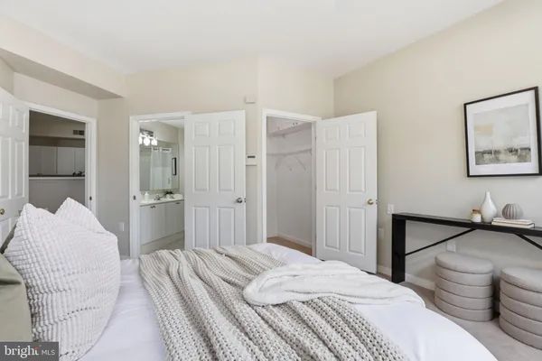 $515,000 | 1641 International Drive, Unit 114, McLean, VA 22102