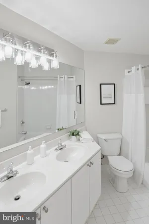 $515,000 | 1641 International Drive, Unit 114, McLean, VA 22102
