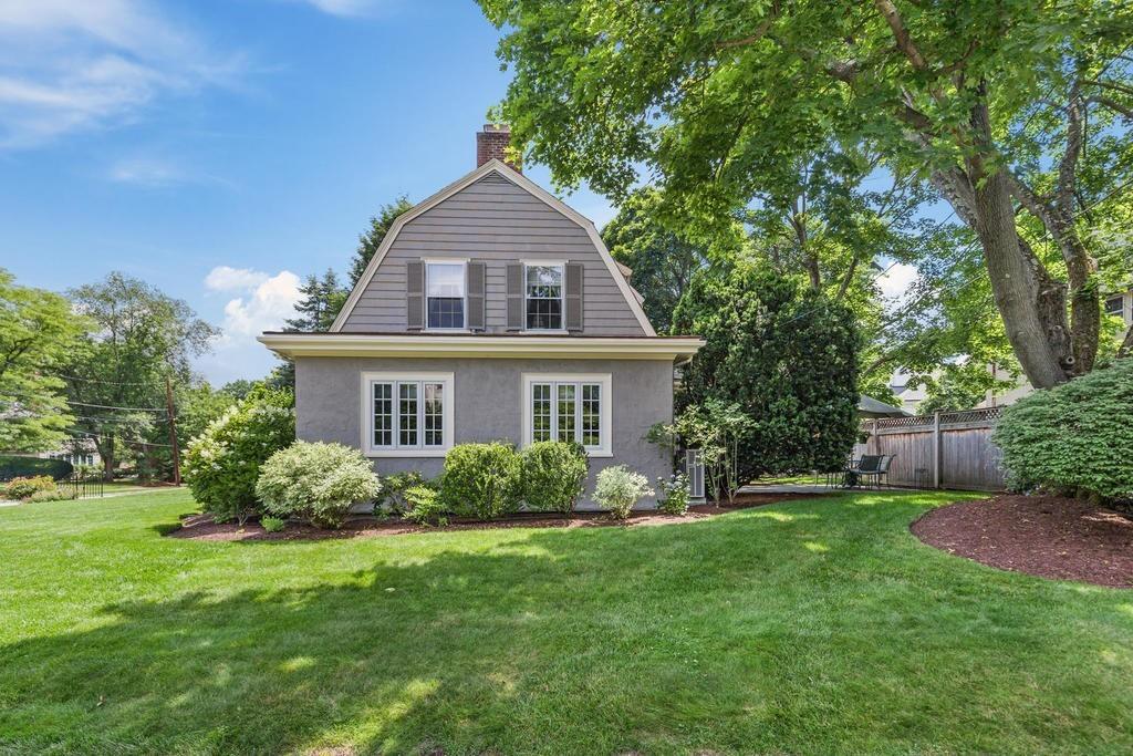25 Lakeview Road Winchester, MA 01890 - Photo 36 of 42